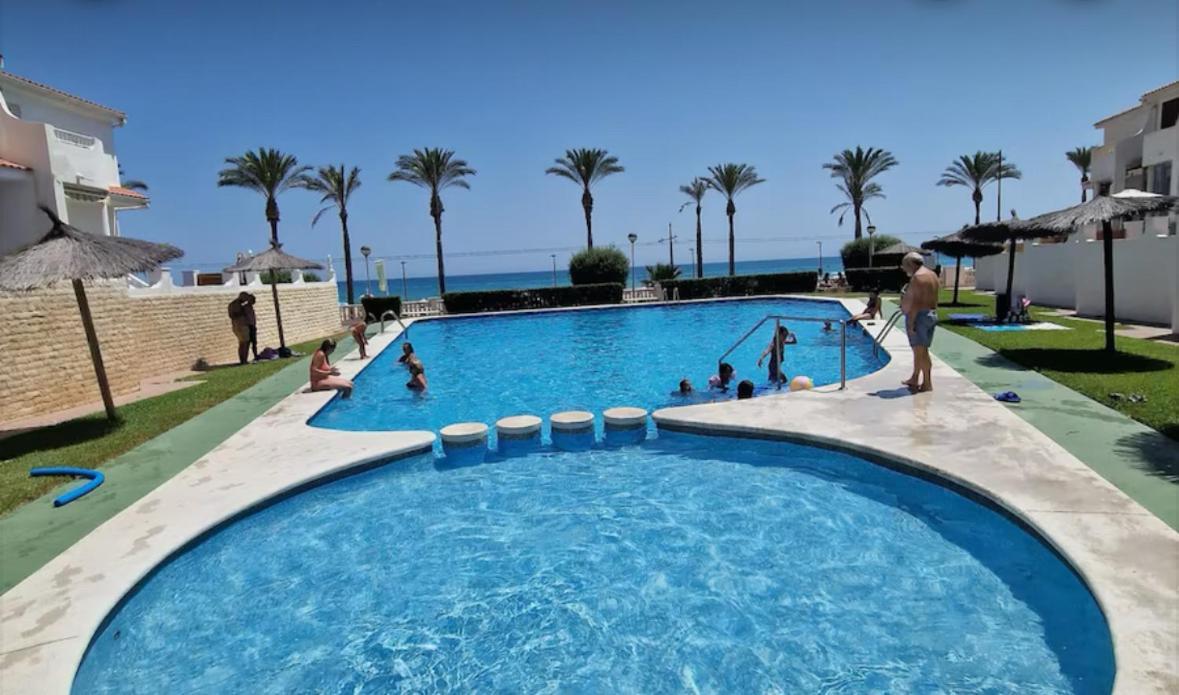 All In One Ground Floor With Terrace Next To Sea El Campello Exteriér fotografie